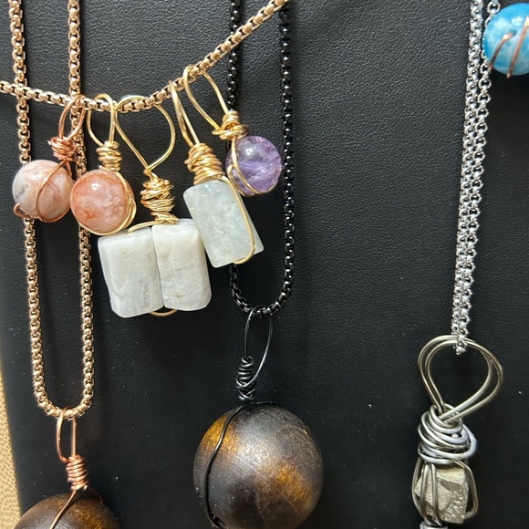 ARTISAN HANDCRAFTED jewelry for 2025💋WHOLE NEW YEAR WHOLE NEW START - Picture 4 of 16